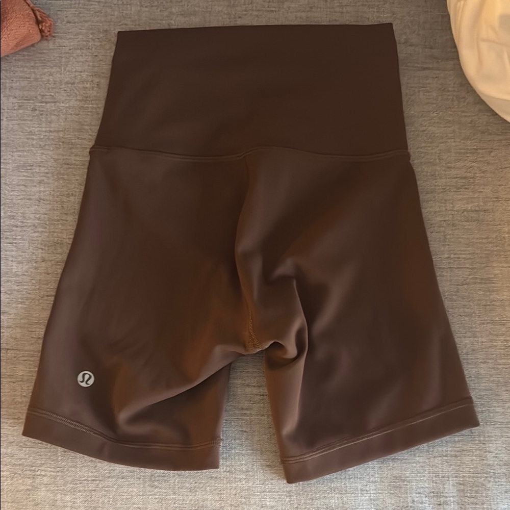 lululemon Wunder Train High-Rise Short 6" - Picture 1 of 1